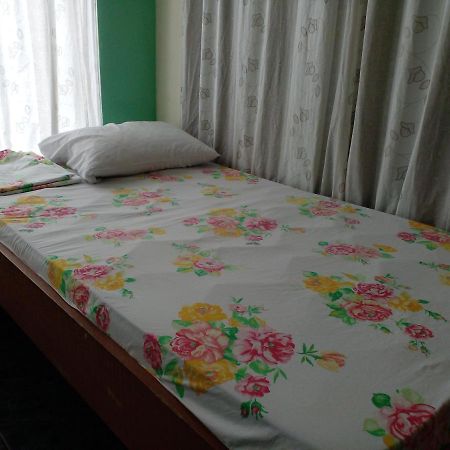 La Pension Backpackers La Fortuna Екстер'єр фото