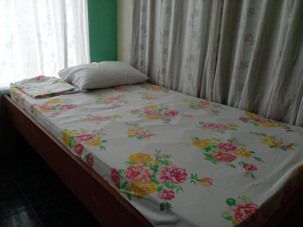 La Pension Backpackers La Fortuna Екстер'єр фото